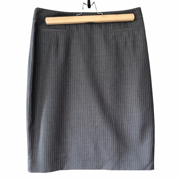 NWT Esprit Grey Skirt With Vertical Pinstripes 8 - Picture 3 of 11